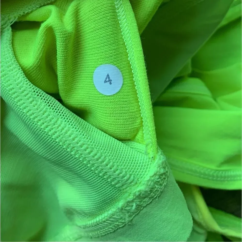 Lululemon Run For The Money Highlighter Yellow SPORT BRA TANK TOP sz 4